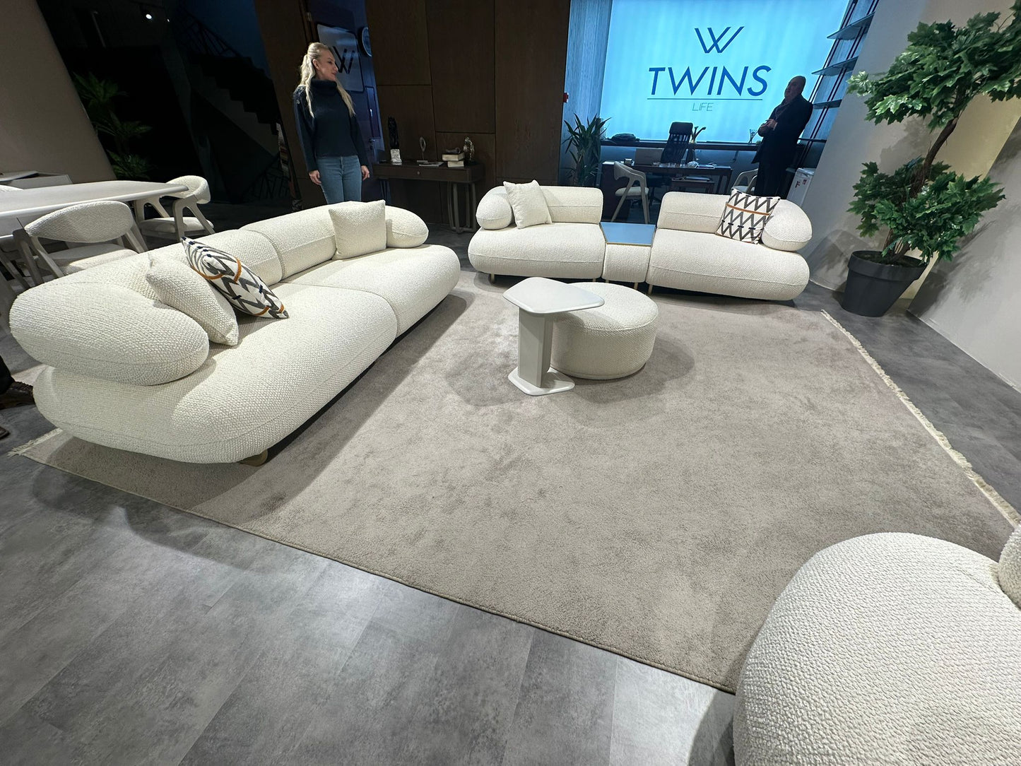 STYLISH SOFA SET